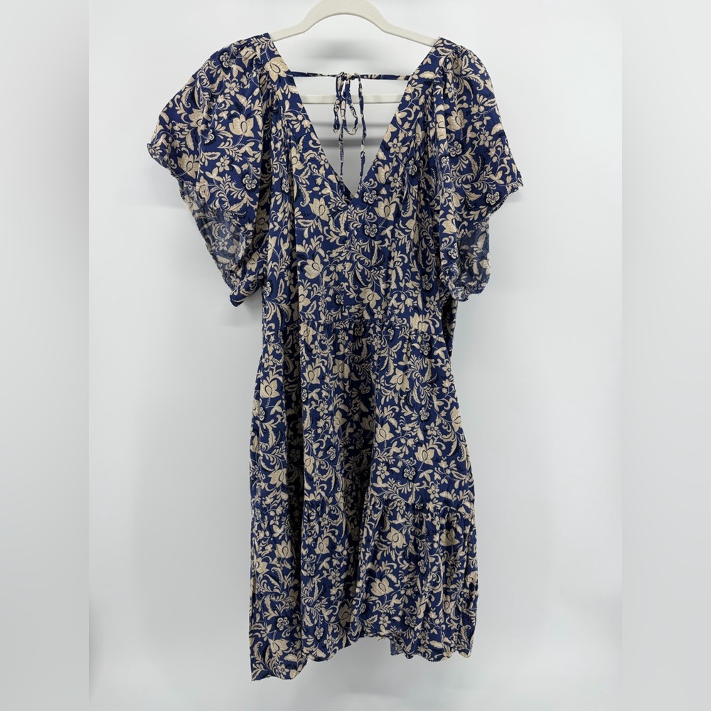 Old Navy V-Neck Tiered Mini Swing Dress in Blue/Tan Floral, Women's 3X - Picture 7 of 12